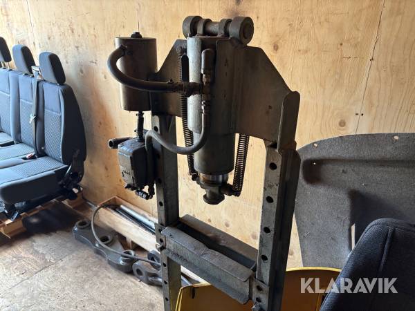 Hydraulpress