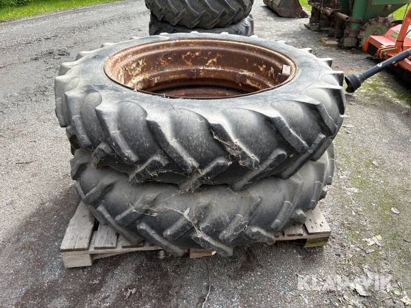 Dubbelmontage Dunlop 13,6/12-38