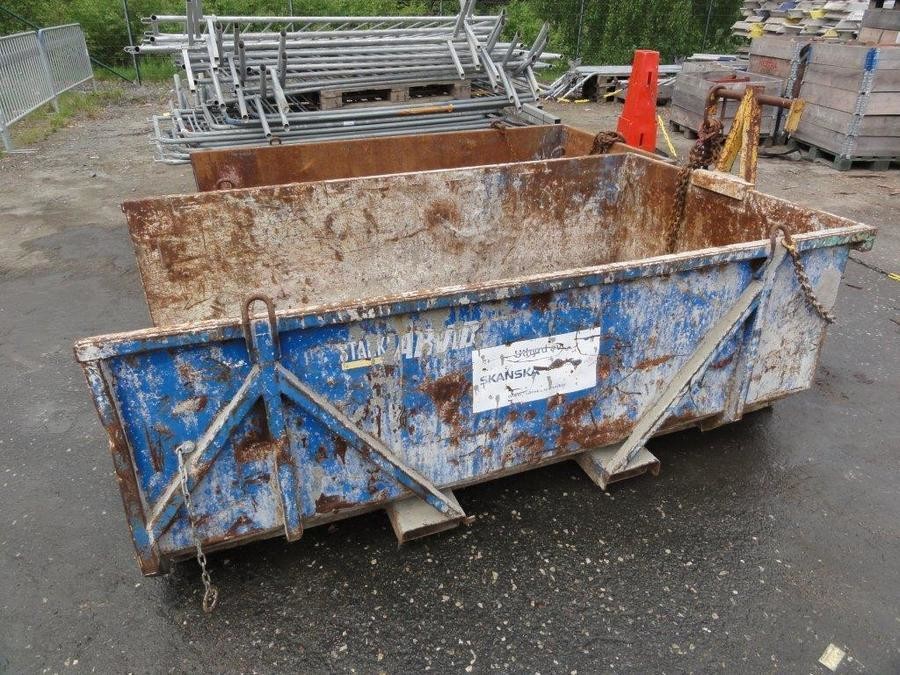 Materialbask, självtömmande