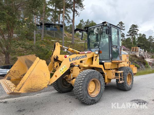 Hjullastare LiuGong CLG 816G med redskap