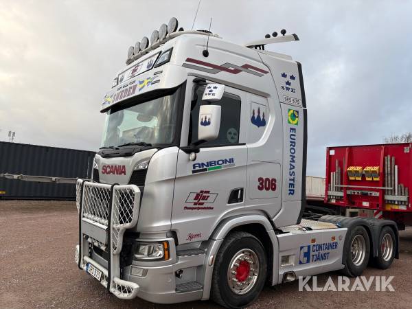 Lastbil Scania 660R fullutrustad med v8 paket
