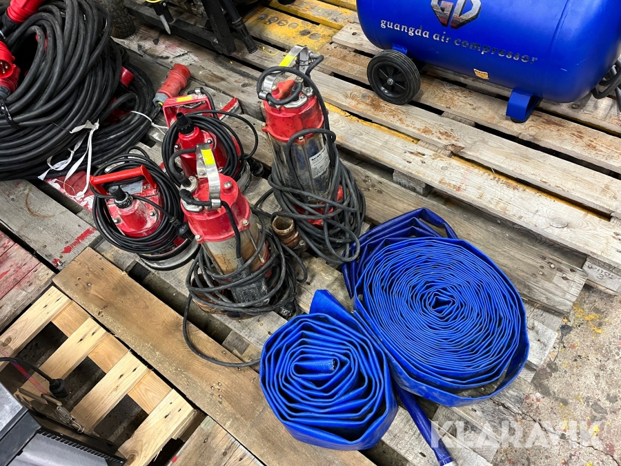 Dränkpumpar Malmbergs 270L / 300L 4st pumpar samt slang