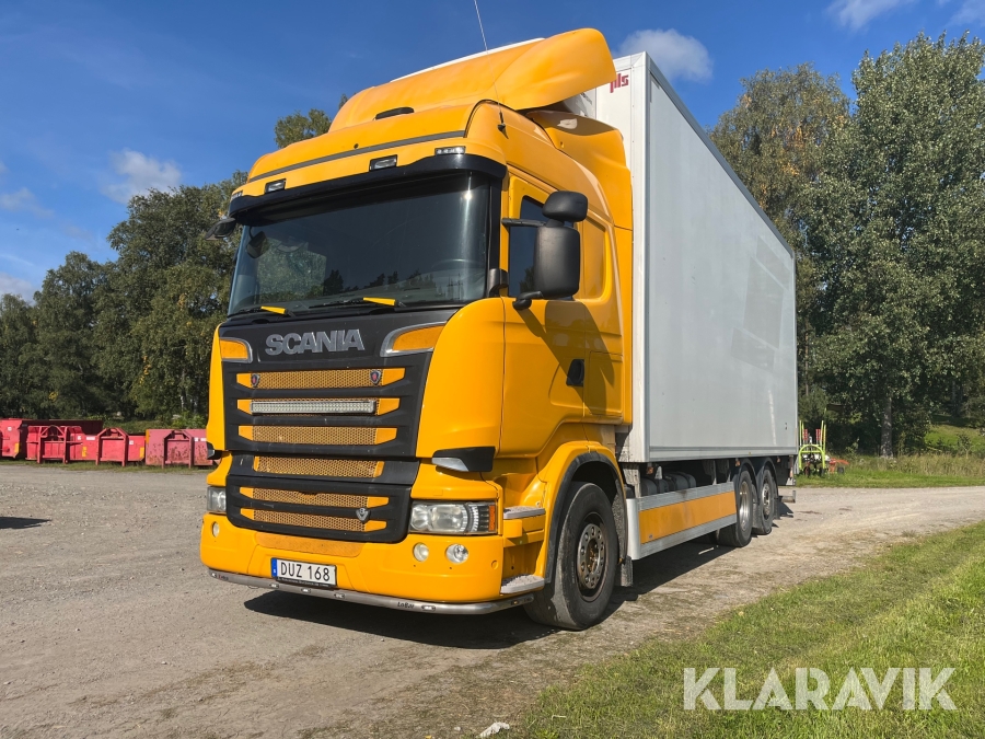Lastbil Scania R560 LB6x2*4HNB skåpbil med kyla & bakgavellyft