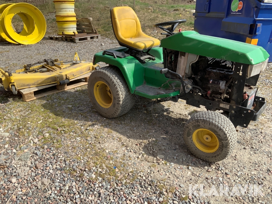 Åkgräsklippare John Deere 455