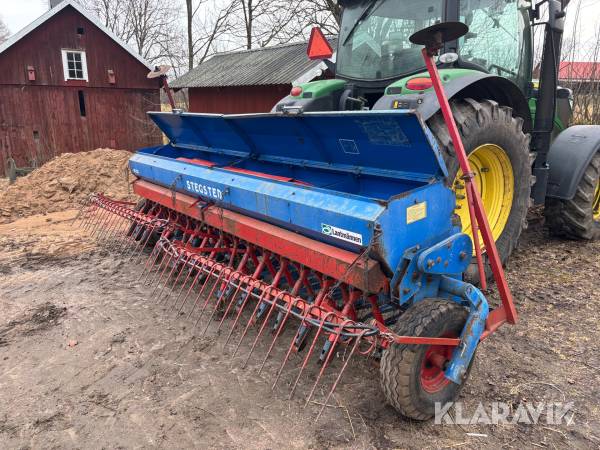 Såmaskin Stegsted 4M.33R