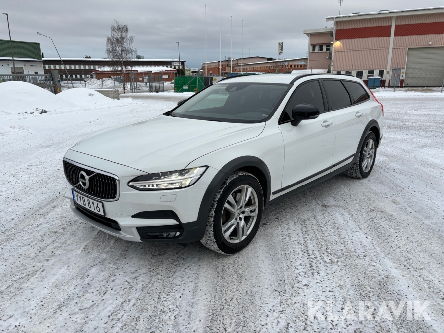 Volvo V90 Cross Country