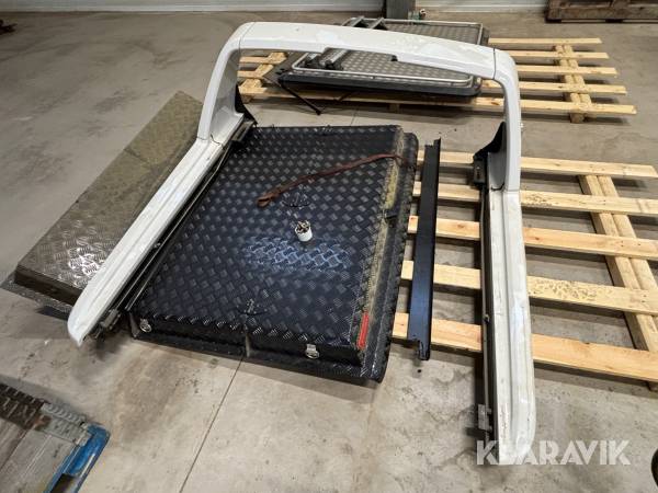 Flaklock med båge Almeco Locket