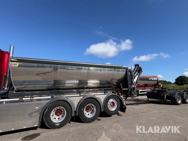 Asfaltsflak med Sprider CMT & SPRIDER Sprider M-25