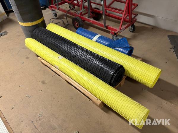 Platonmatta/ fuktskyddsmatta och 1st foammatta