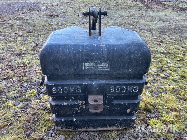 Frontvikt 800 kg
