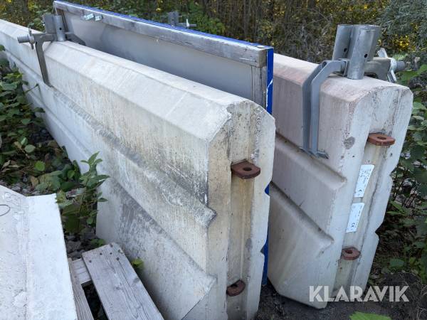 Betongbarriärer 5 st