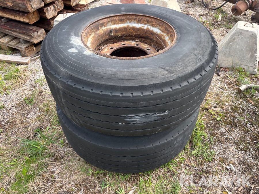 Lastbilsdäck Michelin 425/65R22.5