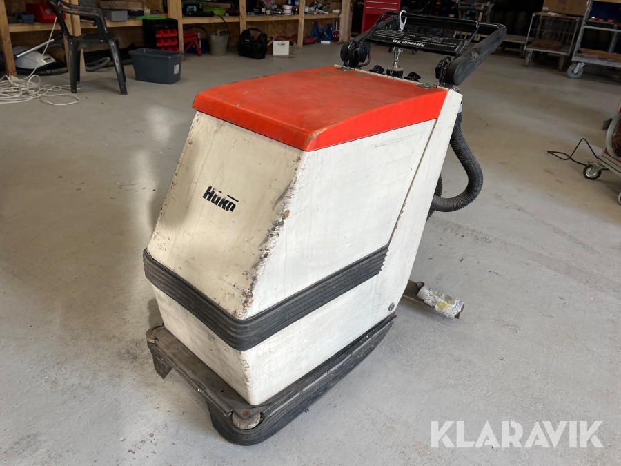 Skurmaskin Hakomatic B43