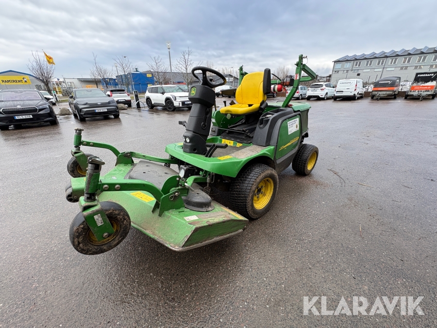 Gräsklippare John Deere 1435 4WD