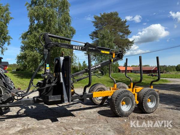 Skogsvagn FTG Moheda 101 med kran K41T