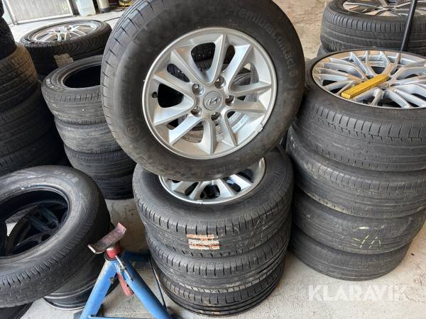 Hjul 4st Hyundai Continental PremiumContact 195/65R15 4st