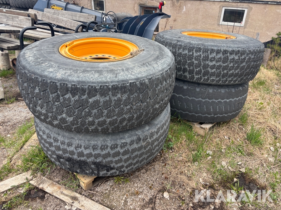 Entreprenadhjul Michelin 20.5R25 4st