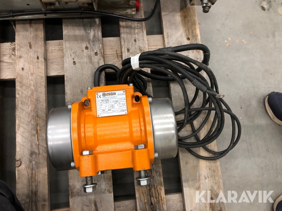 Klaravik Auktioner | Flakvibrator Italvibras MVCC3/1500