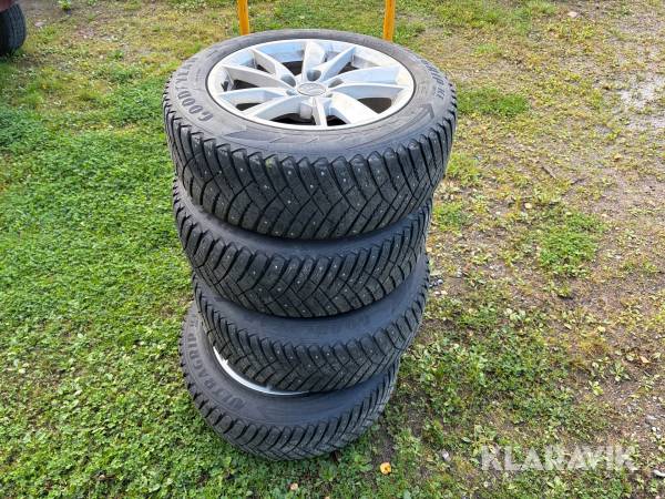 Däck och fälg Goodyear Ultragrip ice arctic 205/60R16 4 st