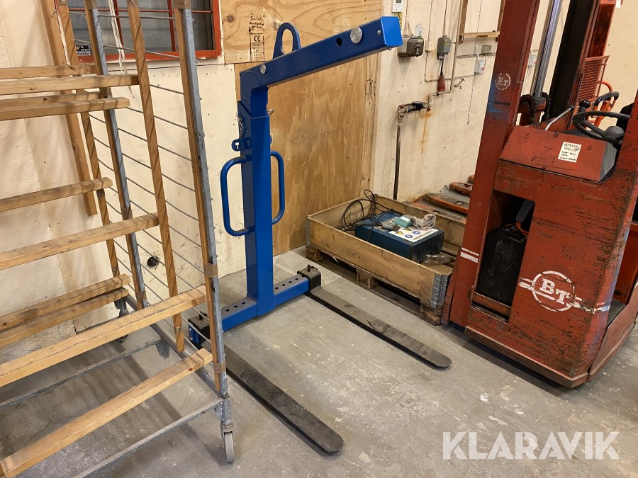 Pallyftare / traverslyft AJ produkter Crane fork CY15 