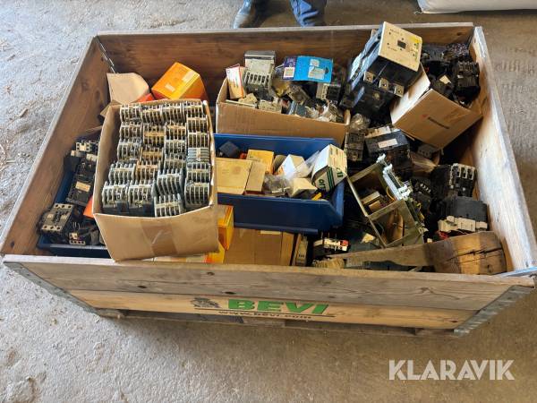 Kontaktorer stort parti 10amp-200amp