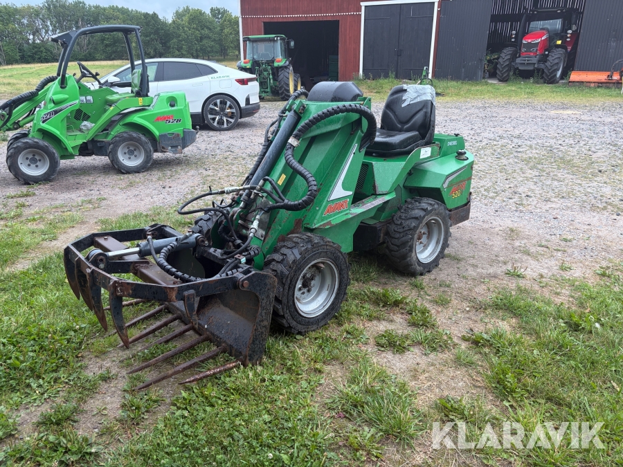 Kompaktlastare Avant 520