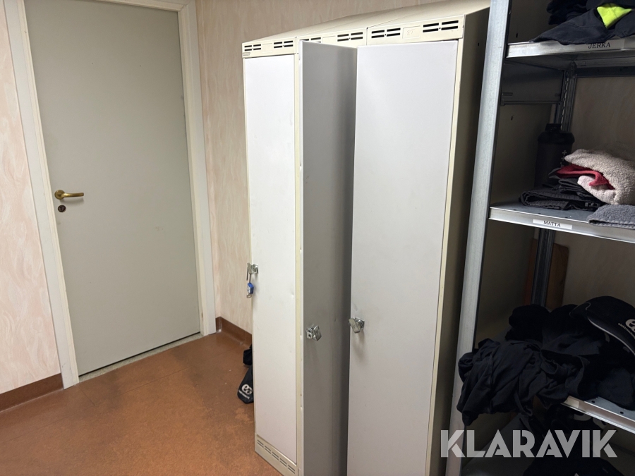 Klädskåp
