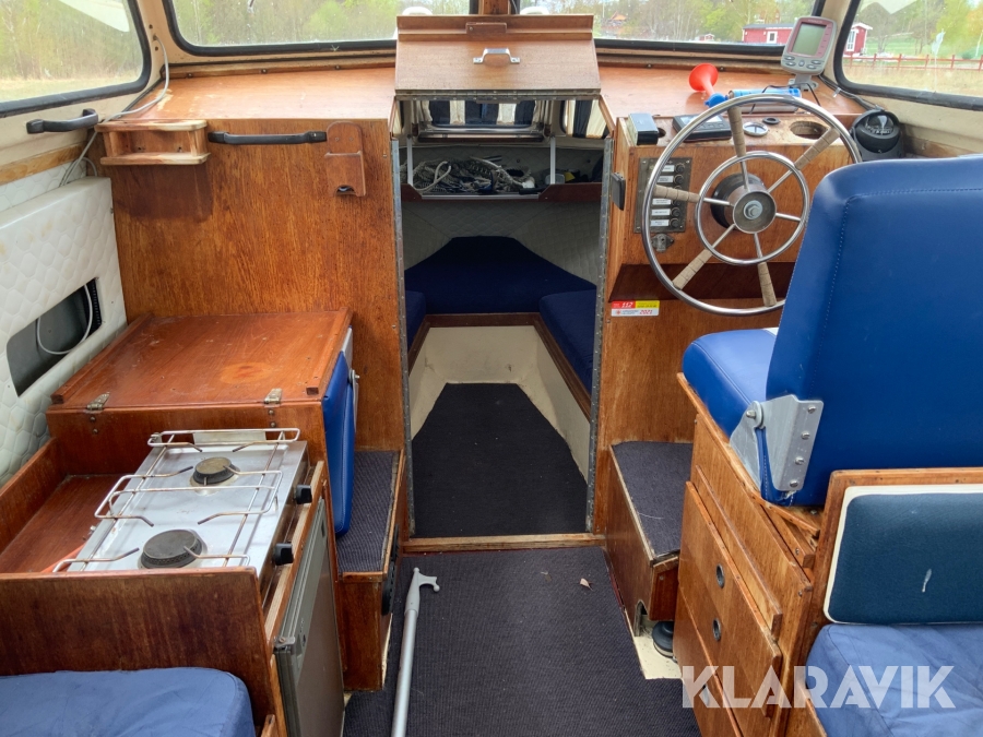 Motorbåt Uttern 690, Strängnäs, Klaravik auktioner