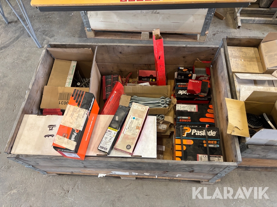 Skruv och spik Paslode / Hilti 2st pall