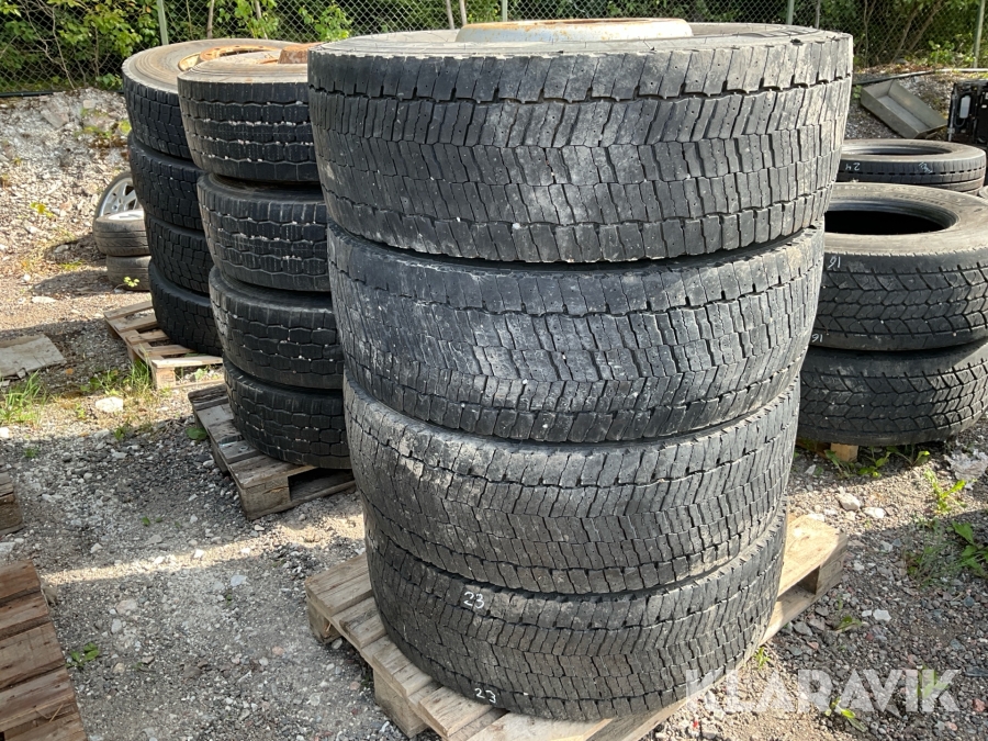 Lastbilsdäck Michelin 315/70-22,5 x-multi 4st
