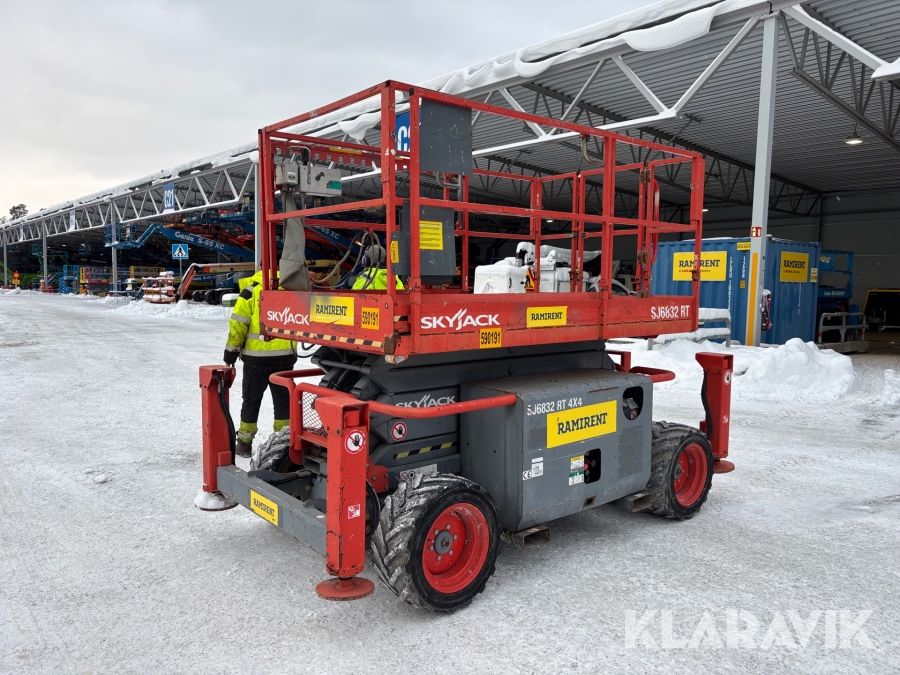 Saxlift Skyjack SJ 6832RT