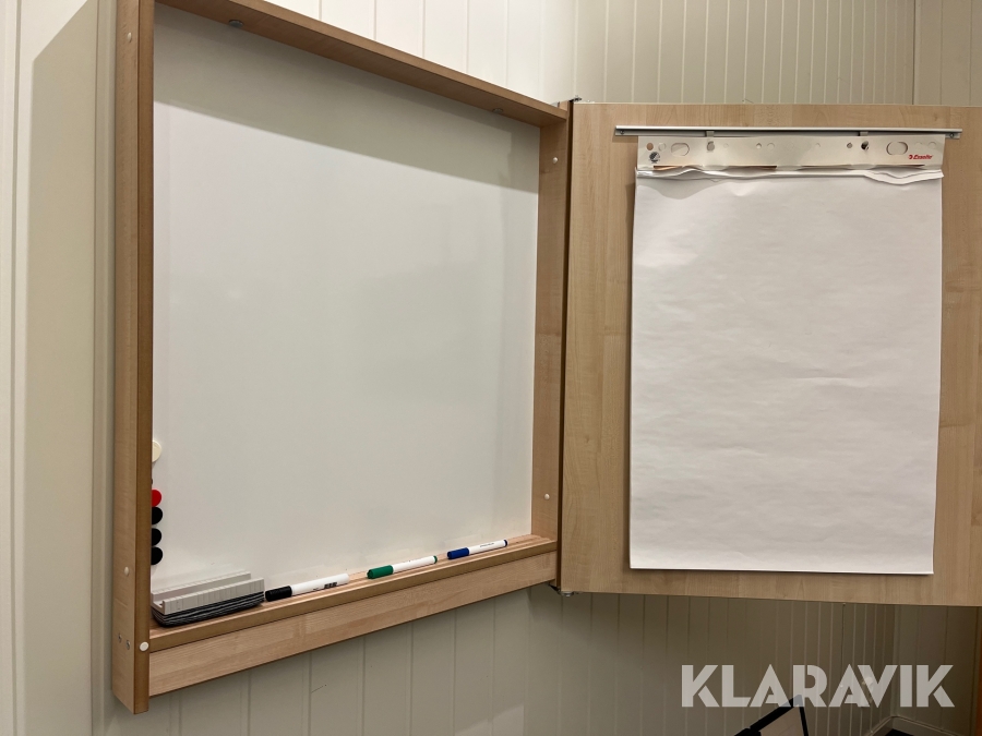 Whiteboardtavla i skåp