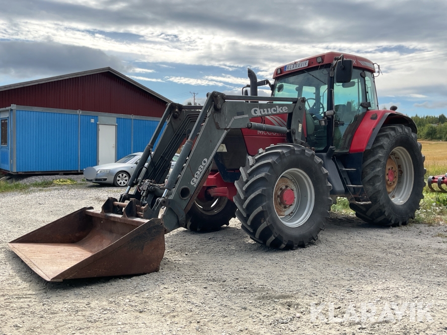 Traktor McCormick MTX140 med lastare