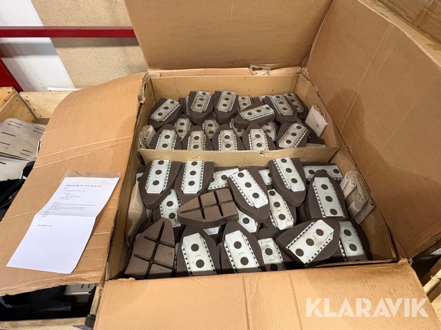 Parti med Bromsbelägg JURID J878 / UIC-42 190st