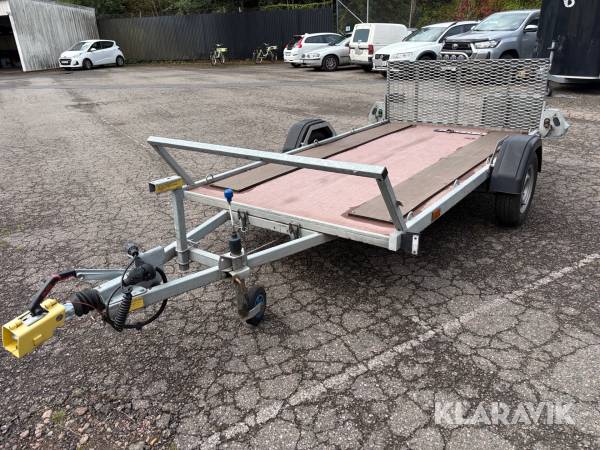 Personbilssläp förstärkt TK Trailer