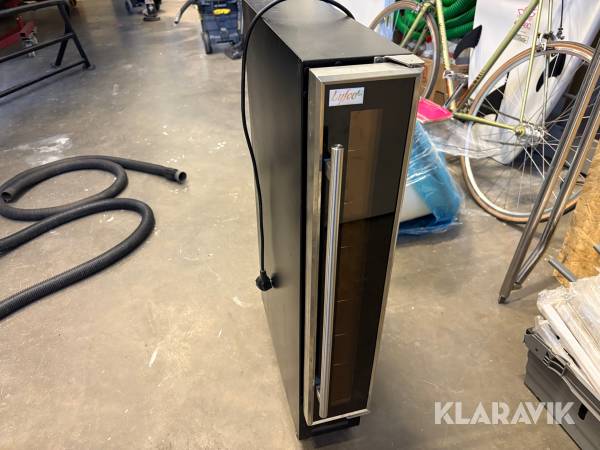 Vinkyl Lyfco CW-22BCB plats för 7 vinflaskor