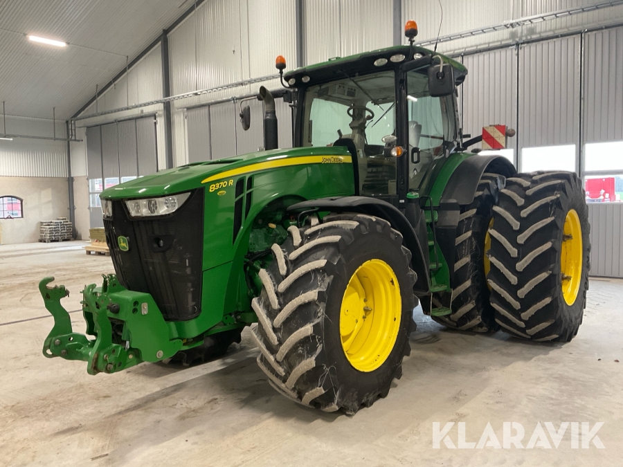 Traktor John Deere 8370R
