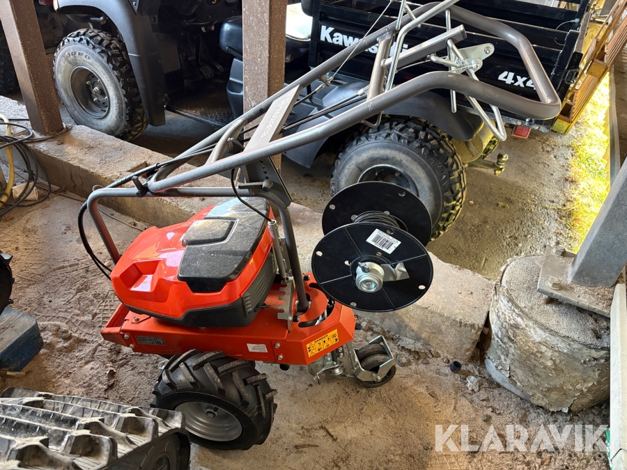 Trådläggare till robotgräsklippare Husqvarna CL400i