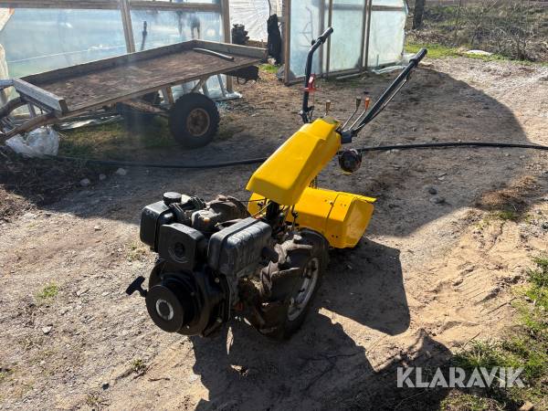 2-hjulstraktor Texas Protrack 700 med jordfräs