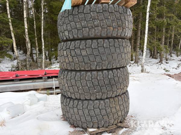 Lastmaskinsdäck Michellin Snoplus 20.5 R25 4st