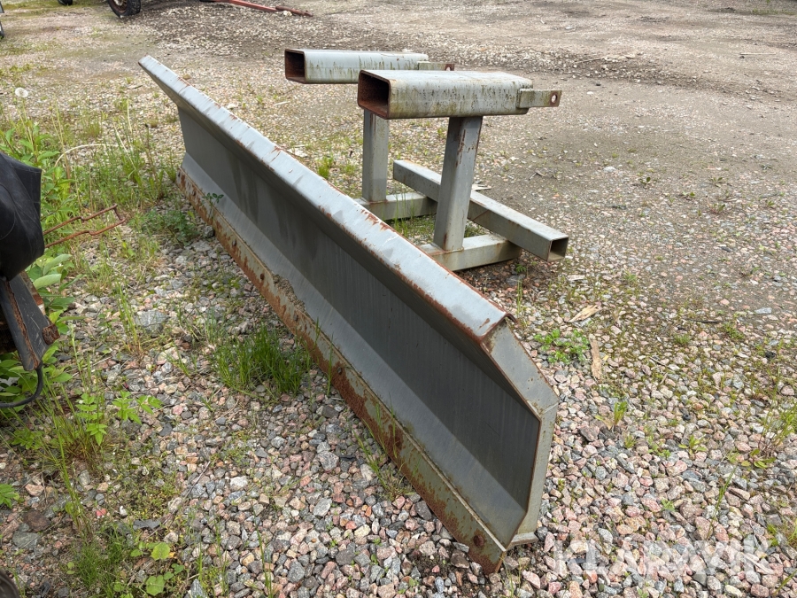 Plogblad Norje med gaffelfickor