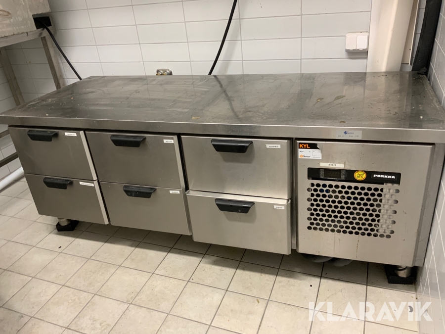 Kylbänk Porkka 6st lådor centralstyrd