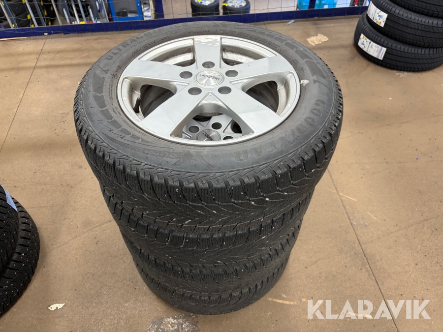 Hjul Dezent 195/65R15 Goodyear 4st 