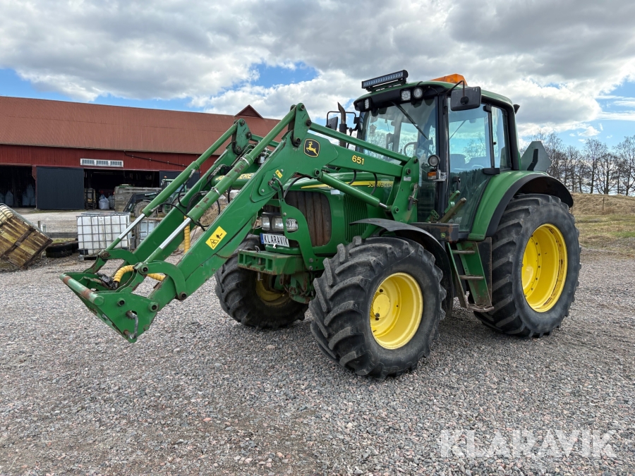 Traktor John Deere 6320