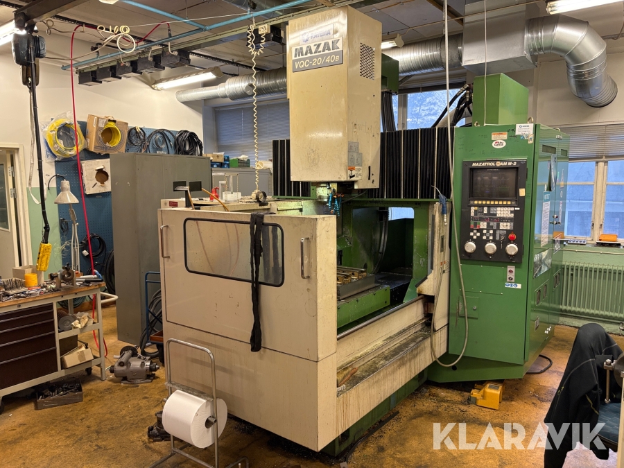 Fleroperationsmaskin Mazak VQC-20/40B 3-axlig med verktyg