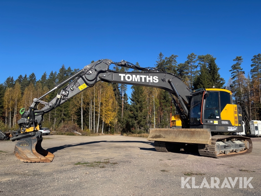 Grävmaskin Volvo ECR235EL med grävsystem & redskap