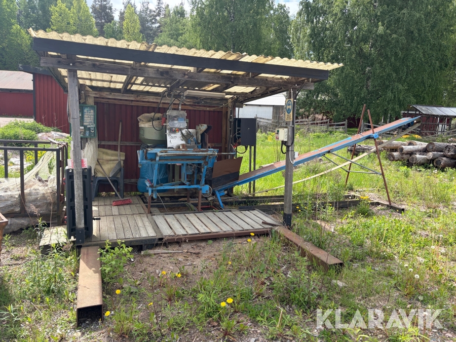 Kap och spånsug med transportband