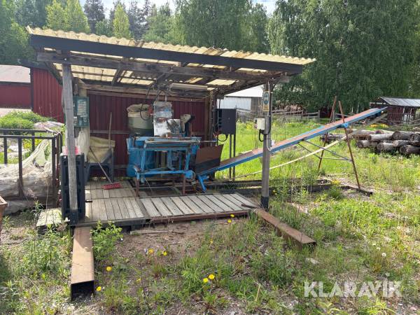 Kap och spånsug med transportband