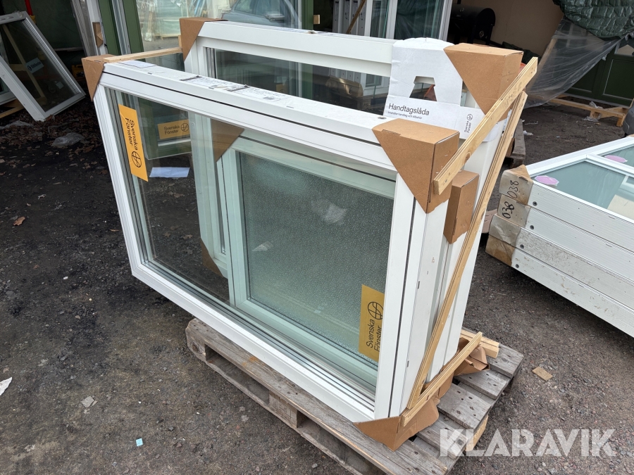 Fönster 3st Svenska fönster ett frostat