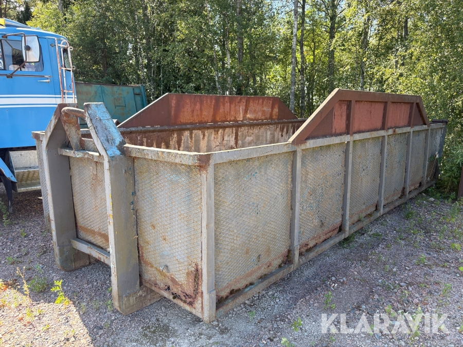 Lastväxlarflak med avrinningsrännor